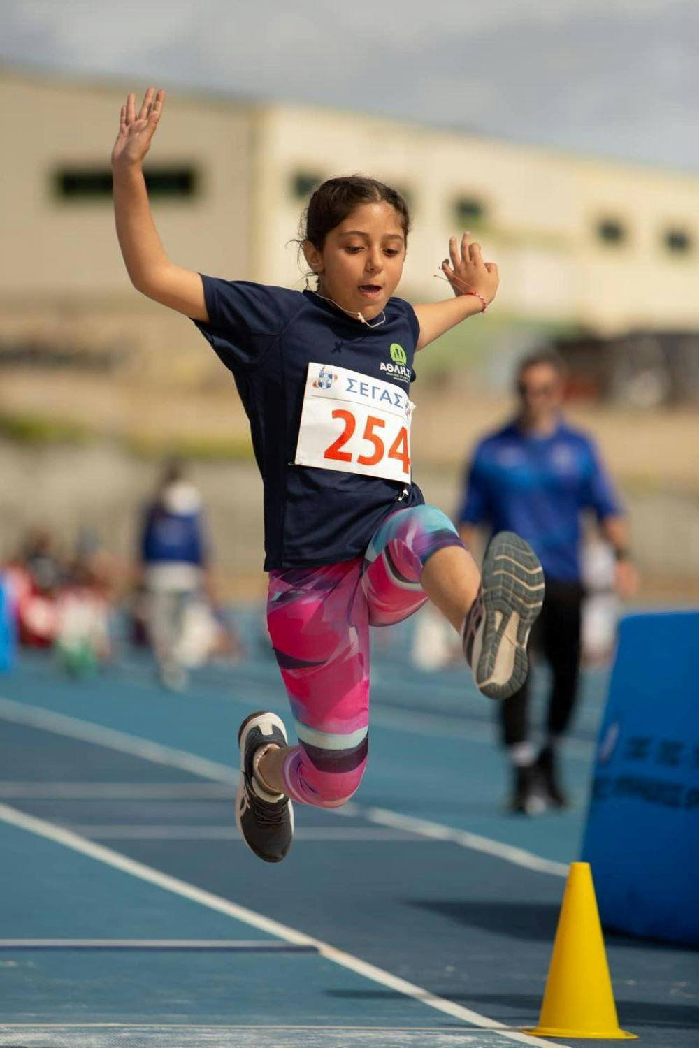 Οι Κ12 και Κ14… εγκαινίασαν το πανέμορφο καινούργιο στάδιο στίβου του Αρκαλοχωρίου runbeat.gr